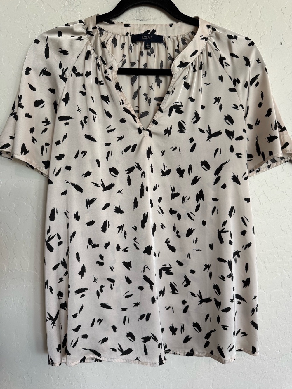 ECLAIR Cream and Black Print V Neck Flutter Sleeve Top - Small